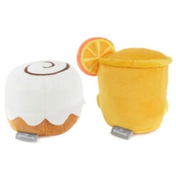 Hallmark Better Together Cinnamon Roll And Orange Juice Magnetic Plush Pair, 5" -Hallmark Better Together Cinnamon Roll and O.J. Magnetic Plush 1KID1805 04