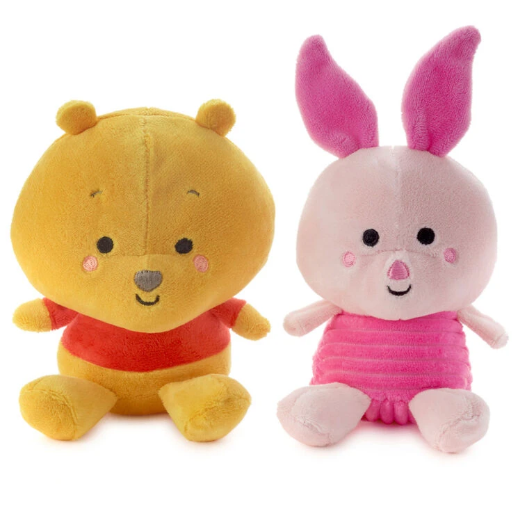 Hallmark Better Together Disney Winnie The Pooh And Piglet Magnetic Plush, 5" 5 Hallmark Better Together Disney Winnie The Pooh And Piglet Magnetic Plush, 5" - Image 3
