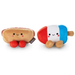 Hallmark Better Together Hot Dog And Freeze Pop Magnetic Plush Pair, 3.5" -Hallmark Better Together Hot Dog and Bomb Pop Magnetic Plush 1KID1803 03