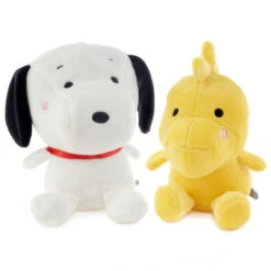 Hallmark Better Together Peanuts® Snoopy And Woodstock Magnetic Plush, 5.25" 9 Hallmark Better Together Peanuts® Snoopy And Woodstock Magnetic Plush, 5.25" -Hallmark Better Together Peanuts Snoopy and Woodstock Magnetic Plush 1BTG1024 04