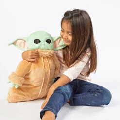 Pillow Pets Disney Star Wars: The Mandalorian Grogu Plush Toy, 16" -Hallmark Grogu Pillow Pet from Star Wars The Mandalorian 03201497E 04