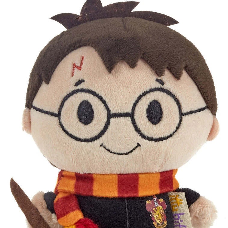 Hallmark Itty Bittys® Harry Potter™ Wearing Gryffindor™ Robe Plush 6 Hallmark Itty Bittys® Harry Potter™ Wearing Gryffindor™ Robe Plush - Image 4