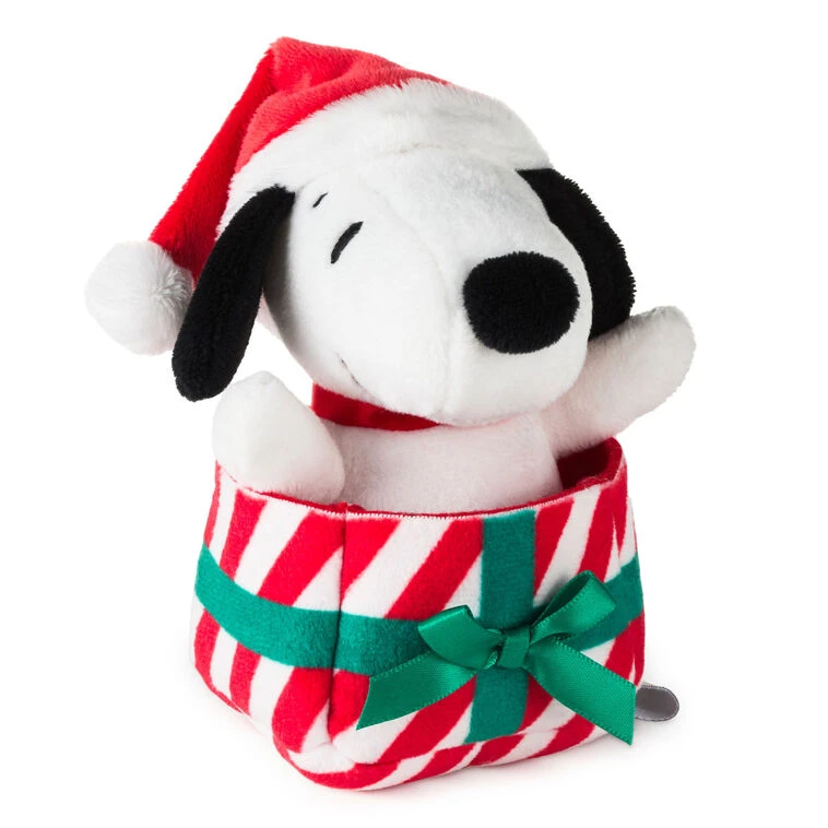 Hallmark Peanuts® Snoopy In Present Zip-Along Plush Toy 3 Hallmark Peanuts® Snoopy In Present Zip-Along Plush Toy
