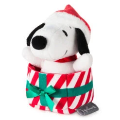 Hallmark Peanuts® Snoopy In Present Zip-Along Plush Toy 8 Hallmark Peanuts® Snoopy In Present Zip-Along Plush Toy -Hallmark Peanuts ZipAlong Snoopy in Wrapped Present Plush Toy 1KCX3020 04