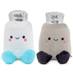 Hallmark Better Together Salt And Pepper Magnetic Plush Pair, 5" -Hallmark Salt and Pepper Shakers Magnetic Stuffed Animal Set 1KID3016 03