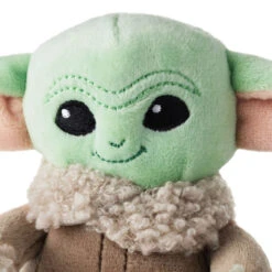 Hallmark Star Wars: The Mandalorian™ Grogu™ Plush Gift Card Holder -Hallmark The Mandalorian Stuffed Grogu Gift Card Holder 1SHP2183 04